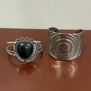 Silver Tone  Cuff  Bracelet  – Black   Oval  Stone  Boho  Western   Lot Of 2